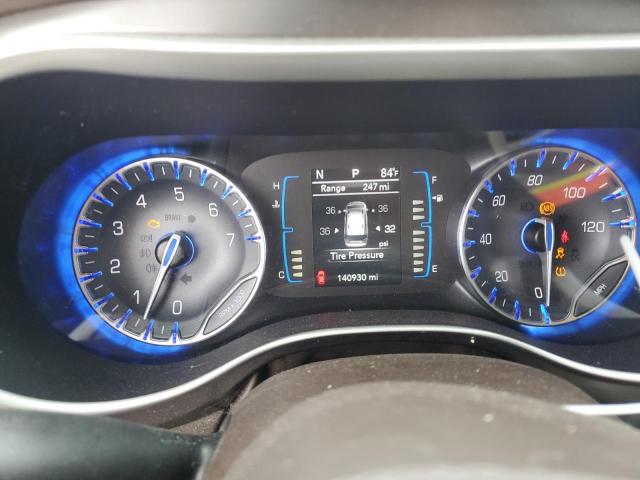 Photo 9 from auction – 2017 CHRYSLER PACIFICA TOURING with VIN 2C4RC1DG8HR509072