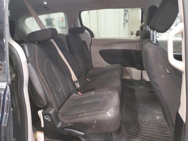 Photo 11 from auction – 2017 CHRYSLER PACIFICA T with VIN 2C4RC1DG1HR708657