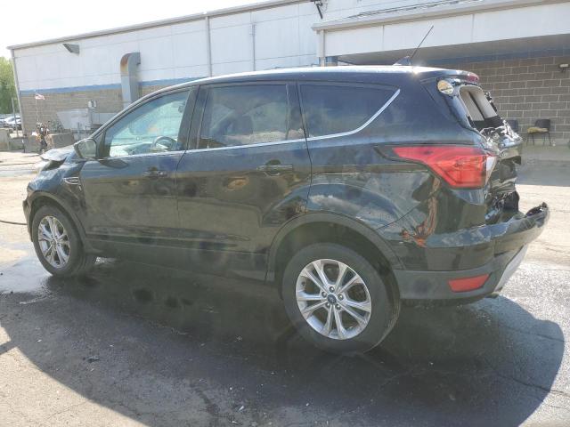 Photo 2 from auction – 2019 FORD ESCAPE SE with VIN 1FMCU9GDXKUB74292