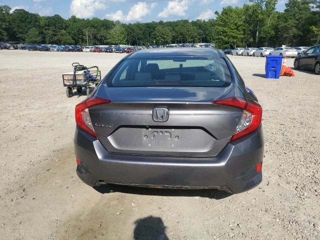 Photo 6 from auction – 2018 HONDA CIVIC LX with VIN 19XFC2F57JE033134