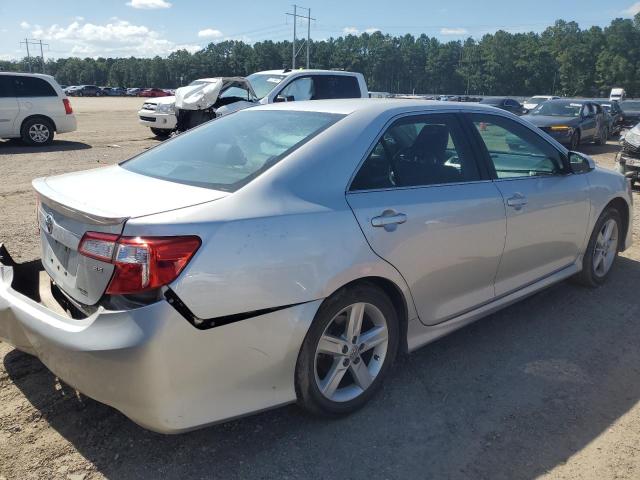 Photo 3 from auction – 2014 TOYOTA CAMRY L with VIN 4T1BF1FKXEU755951