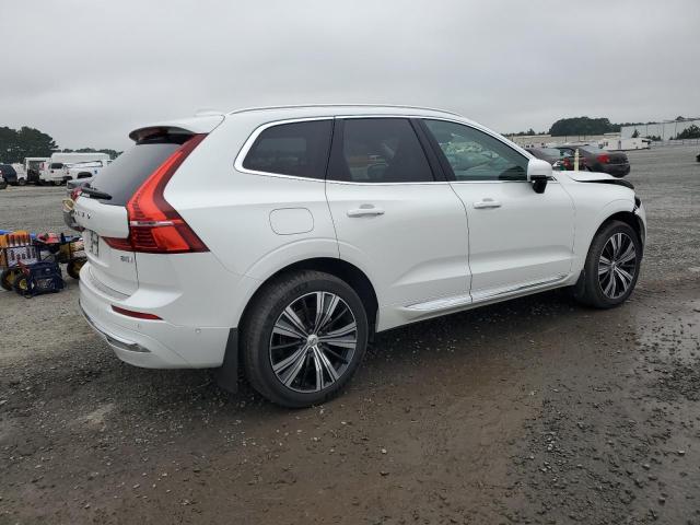 Photo 3 from auction – 2023 VOLVO XC60 PLUS with VIN YV4L12DN5P1226211