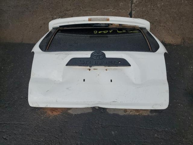 Photo 13 from auction – 2018 TOYOTA 4RUNNER SR with VIN JTEBU5JR1J5580513