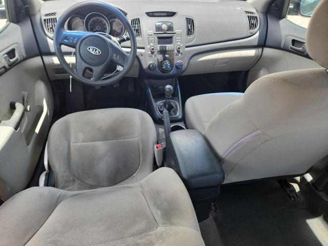 Снимка 8 от търг – 2012 KIA FORTE LX с VIN KNAFT4A23C5555487