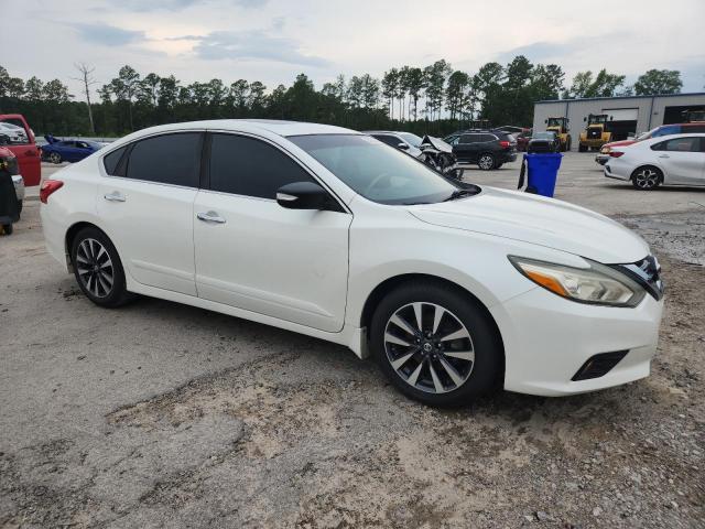 Photo 4 from auction – 2016 NISSAN ALTIMA 2.5 with VIN 1N4AL3AP8GC203435