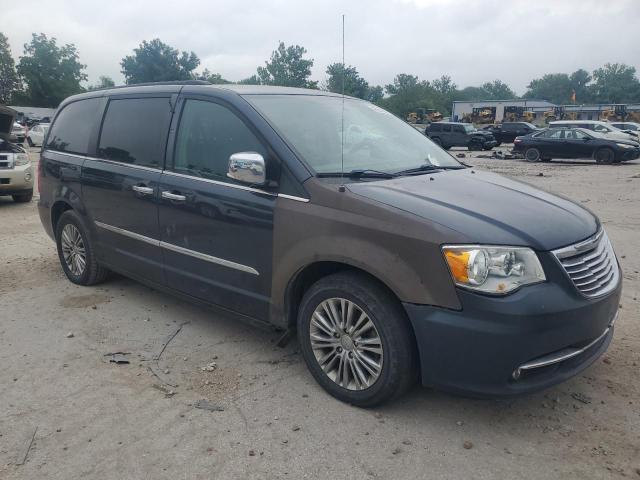 Photo 4 from auction – 2013 CHRYSLER TOWN & COU with VIN 2C4RC1CG3DR778298