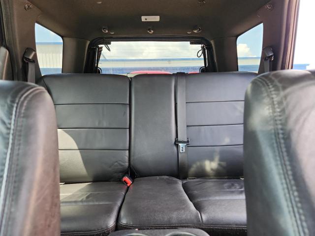 Photo 10 from auction – 2010 FORD ESCAPE LIM with VIN 1FMCU0E70AKD00100