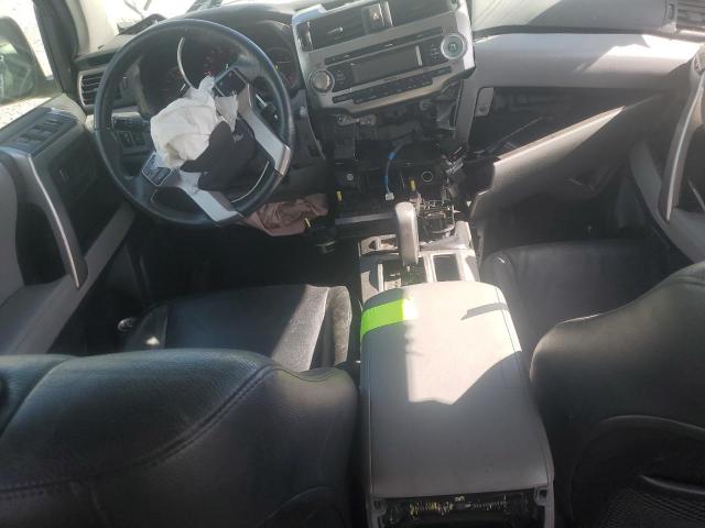 Photo 8 from auction – 2011 TOYOTA 4RUNNER SR with VIN JTEBU5JR0B5068677