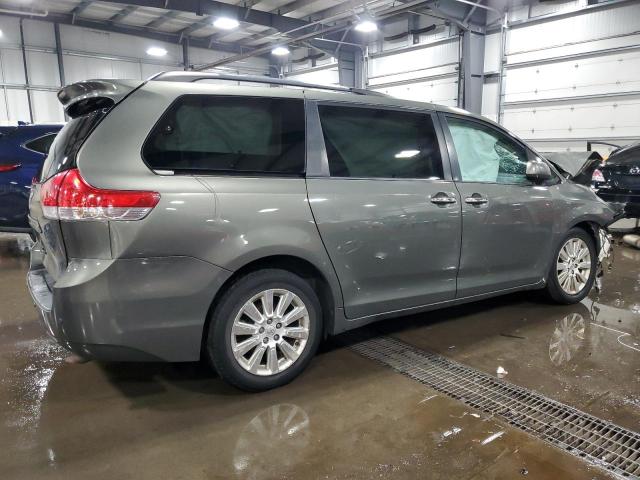Photo 3 from auction – 2011 TOYOTA SIENNA XLE with VIN 5TDDK3DC6BS001090