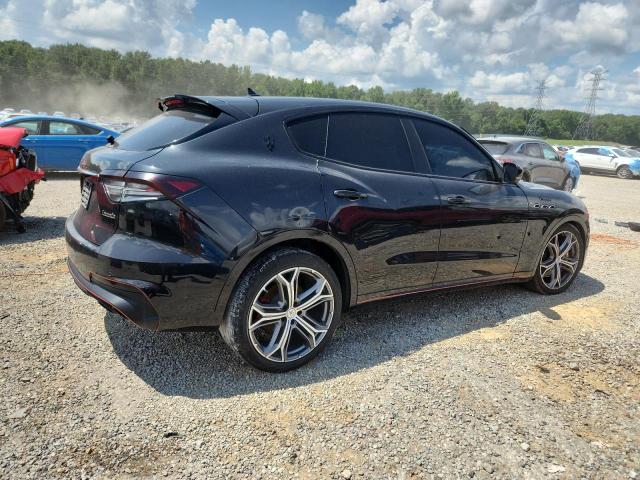 Снимка 3 от търг – 2022 MASERATI LEVANTE MODENA с VIN ZN661YUM3NX381522