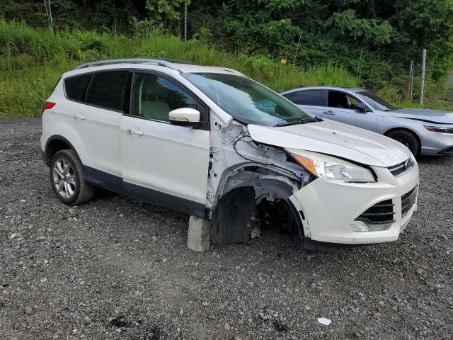 Photo 4 from auction – 2016 FORD ESCAPE TIT with VIN 1FMCU9J92GUA58483