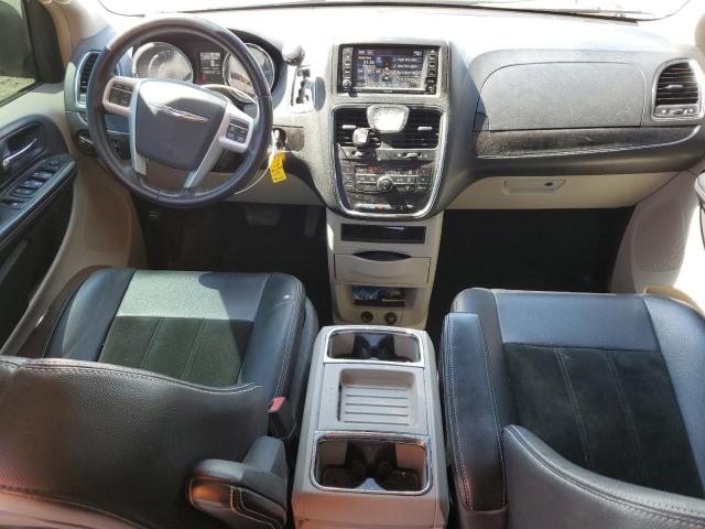 Photo 8 from auction – 2015 CHRYSLER TOWN & COU with VIN 2C4RC1BG2FR601259