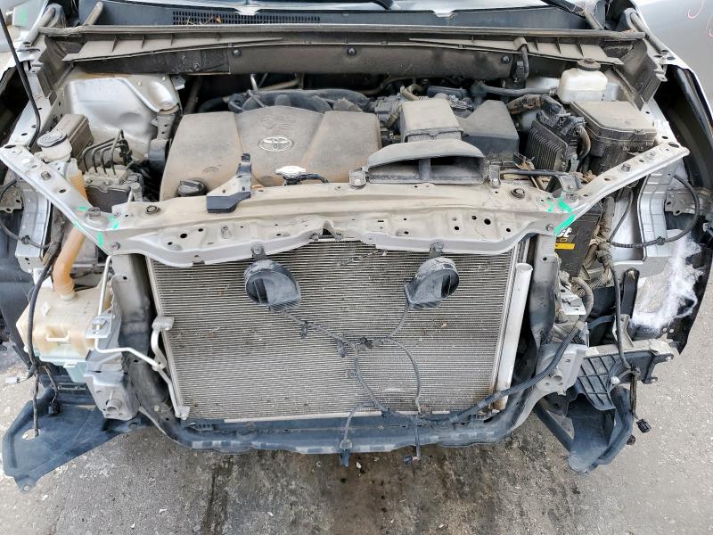Photo 12 from auction – 2019 TOYOTA HIGHLANDER with VIN 5TDZZRFH1KS299268