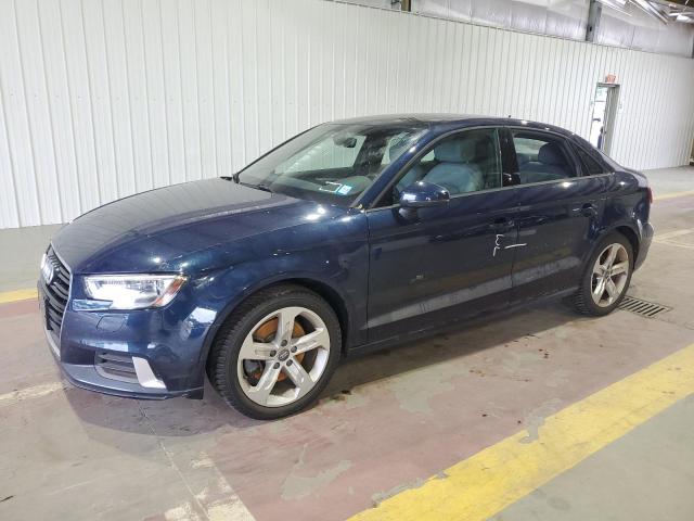 AUDI A3 PREMIUM 2017 مع رقم تعريف المركبة WAUB8GFF5H1045072 - صورة من المزاد