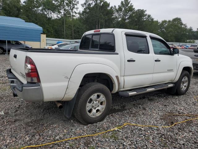 Photo 3 from auction – 2011 TOYOTA TACOMA DOU with VIN 3TMJU4GN2BM122487