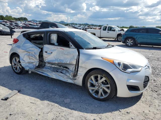 Photo 4 from auction – 2016 HYUNDAI VELOSTER with VIN KMHTC6AD8GU268883