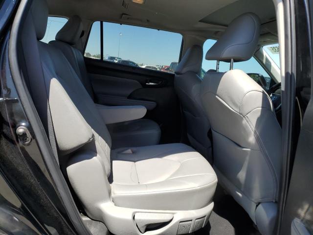 Photo 11 from auction – 2022 TOYOTA HIGHLANDER with VIN 5TDHZRAH0NS551101