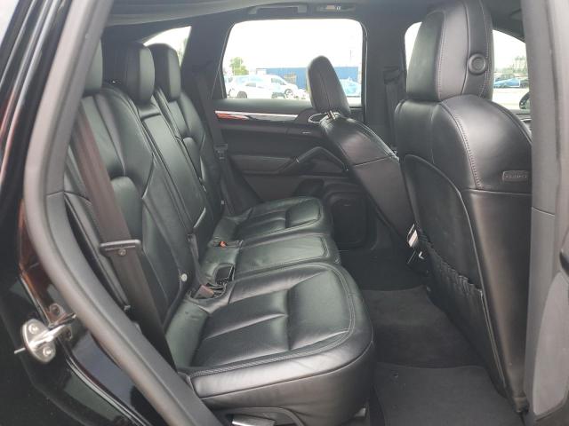 Photo 10 from auction – 2018 PORSCHE CAYENNE with VIN WP1AA2A21JKA00610