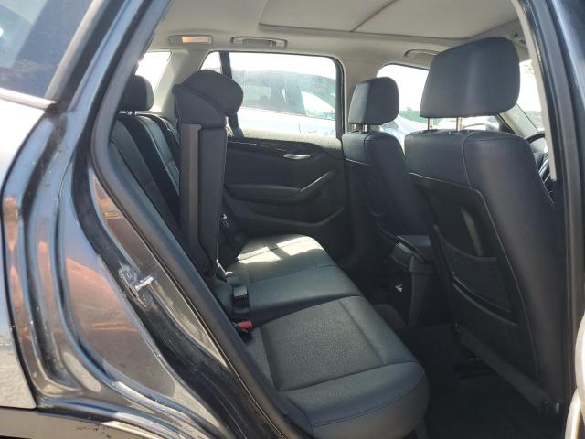 Photo 10 from auction – 2015 BMW X1 SDRIVE2 with VIN WBAVM1C59FV498523