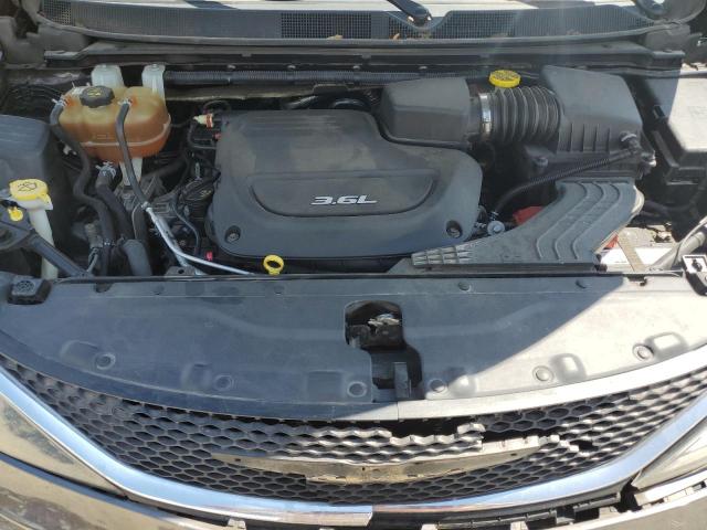 Photo 12 from auction – 2017 CHRYSLER PACIFICA T with VIN 2C4RC1DG2HR507267