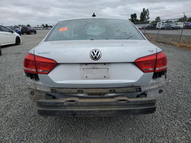Photo 6 from auction – 2015 VOLKSWAGEN PASSAT S with VIN 1VWAT7A39FC064118