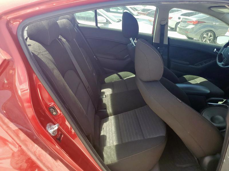 Photo 10 from auction – 2017 KIA FORTE LX with VIN 3KPFL4A74HE043229