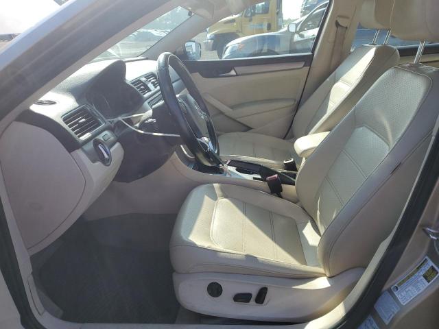 Photo 7 from auction – 2015 VOLKSWAGEN PASSAT SE with VIN 1VWBT7A37FC047838