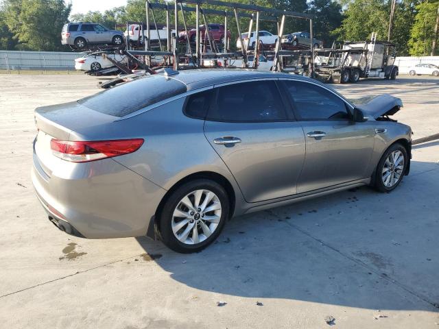 Photo 3 from auction – 2018 KIA OPTIMA LX with VIN 5XXGT4L33JG259682