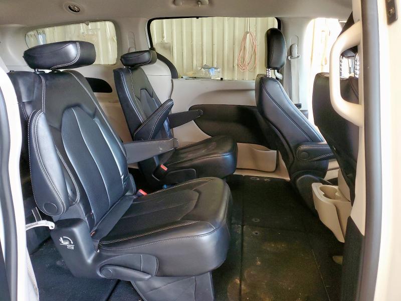 Photo 11 from auction – 2023 CHRYSLER PACIFICA T with VIN 2C4RC1BG1PR533599