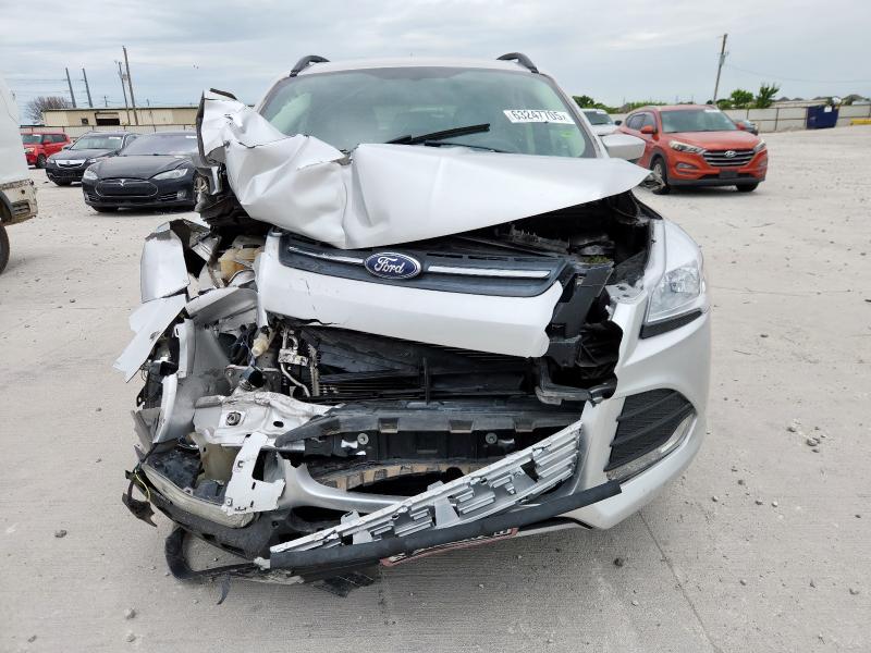 Photo 5 from auction – 2015 FORD ESCAPE SE with VIN 1FMCU0GX2FUA19585