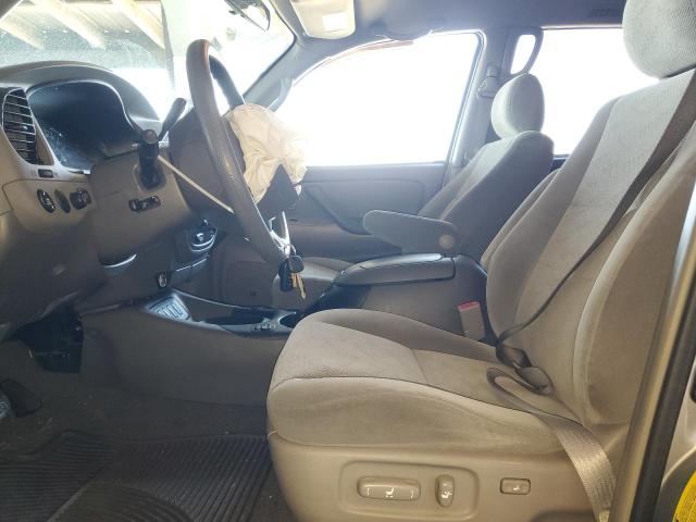 Photo 7 from auction – 2005 TOYOTA SEQUOIA SR with VIN 5TDZT34A35S259430