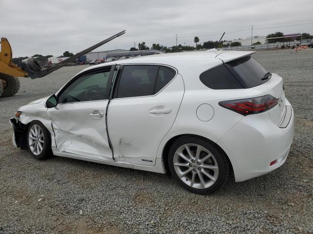 Photo 2 from auction – 2013 LEXUS CT 200 with VIN JTHKD5BH9D2172713