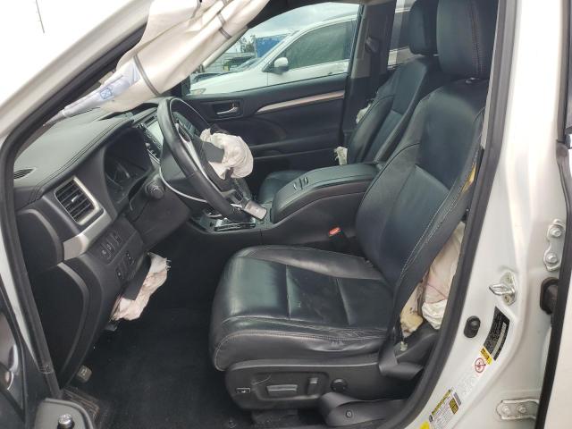 Photo 7 from auction – 2018 TOYOTA HIGHLANDER with VIN 5TDKZRFH2JS542747
