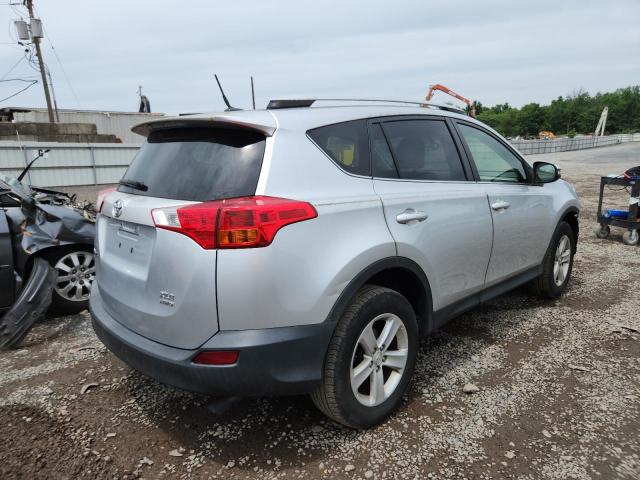Photo 3 from auction – 2014 TOYOTA RAV4 XLE with VIN JTMRFREV0ED090412