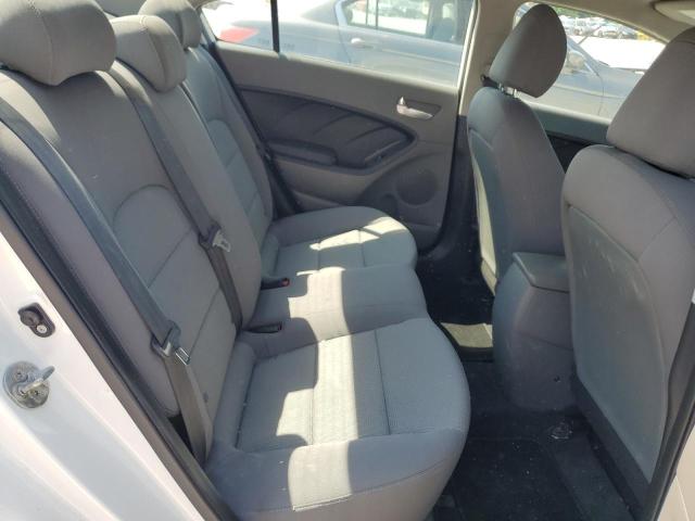 Photo 10 from auction – 2018 KIA FORTE LX with VIN 3KPFK4A75JE230052