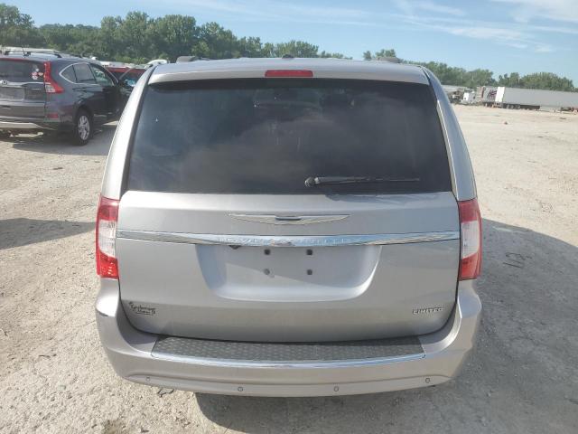 Photo 6 from auction – 2014 CHRYSLER TOWN & COU with VIN 2C4RC1GGXER212344