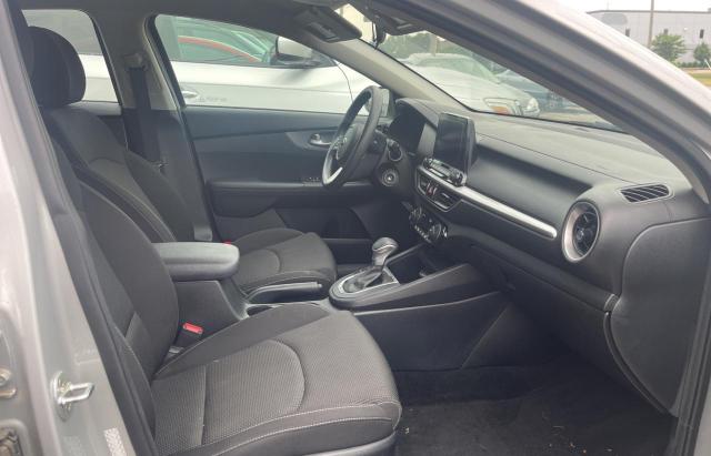 Photo 5 from auction – 2019 KIA FORTE FE with VIN 3KPF24AD1KE106772