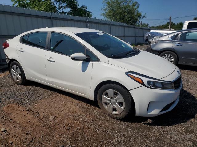 Photo 4 from auction – 2018 KIA FORTE LX with VIN 3KPFK4A71JE238553