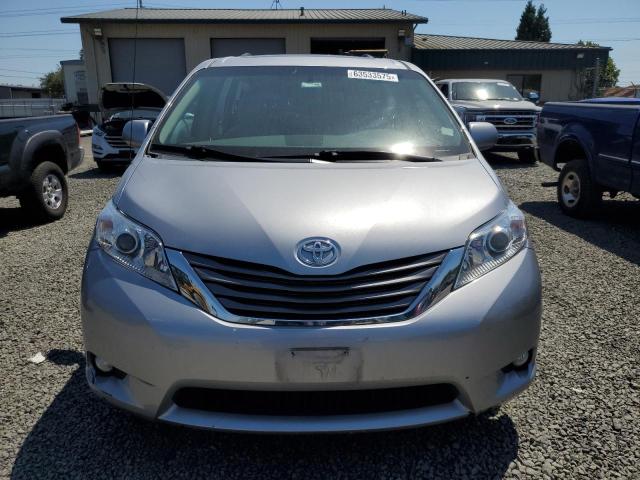 Photo 5 from auction – 2012 TOYOTA SIENNA XLE with VIN 5TDYK3DCXCS238944