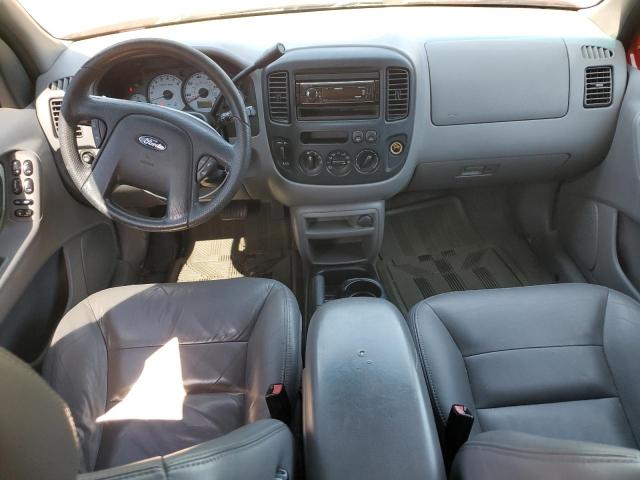 Photo 8 from auction – 2002 FORD ESCAPE XLT with VIN 1FMCU04122KB12659