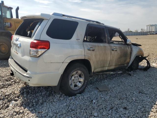 Photo 3 from auction – 2011 TOYOTA 4RUNNER SR with VIN JTEBU5JR1B5040452