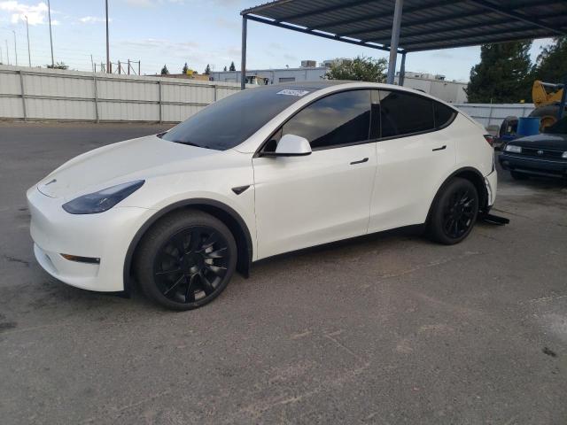 TESLA MODEL Y 2025 with VIN 7SAYGDEE3SF297797 - Photo from auction