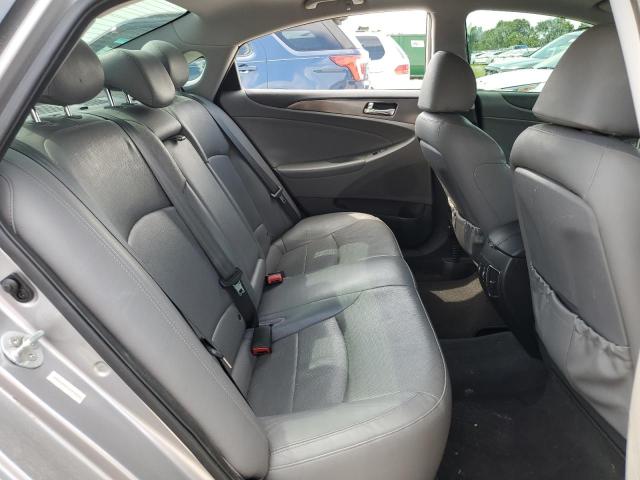Photo 10 from auction – 2013 HYUNDAI SONATA HYBRID with VIN KMHEC4A41DA050696