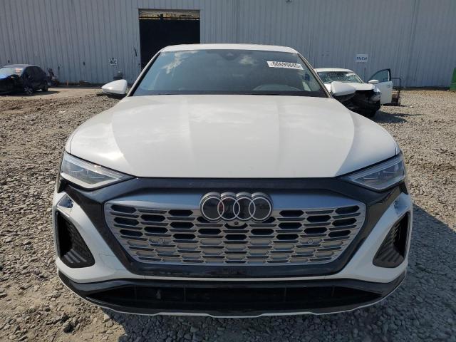 Photo 5 from auction – 2024 AUDI Q8 E-TRON with VIN WA1CABGE4RB055800