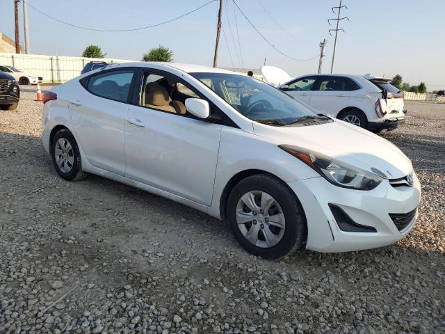 Photo 4 from auction – 2016 HYUNDAI ELANTRA SE with VIN 5NPDH4AE6GH772205