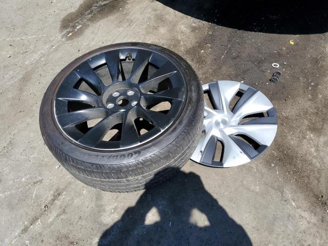 Photo 12 from auction – 2023 TESLA MODEL Y with VIN 7SAYGDEE5PA113948