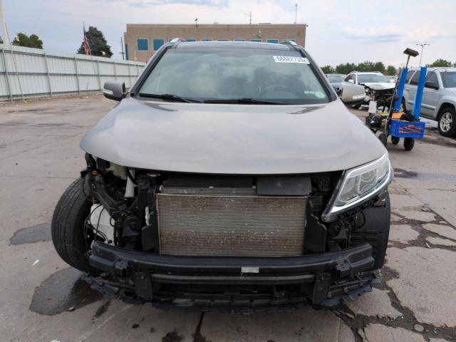 Photo 5 from auction – 2015 KIA SORENTO SX with VIN 5XYKWDA72FG582972
