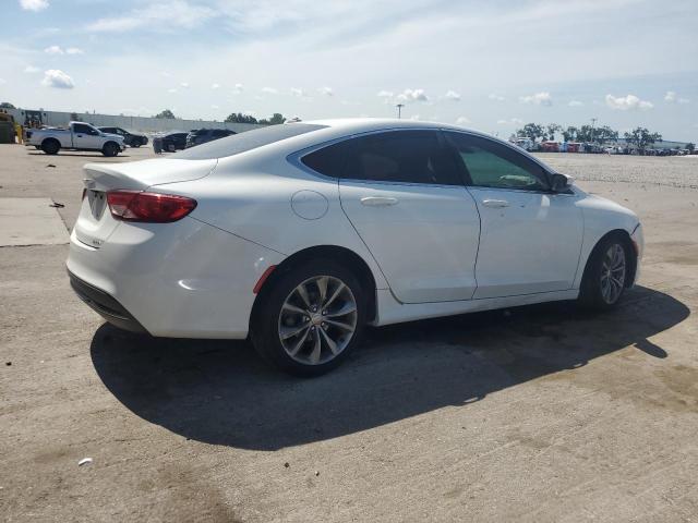 Photo 3 from auction – 2015 CHRYSLER 200 LIMITED with VIN 1C3CCCAB8FN546762