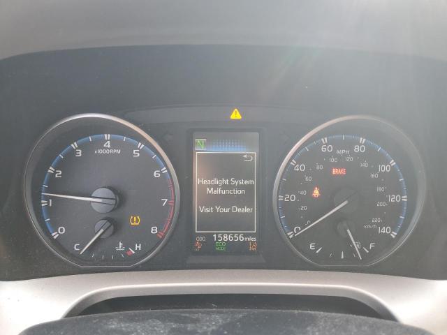 Photo 9 from auction – 2017 TOYOTA RAV4 XLE with VIN JTMWFREV0HD093933