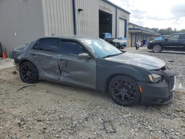 Photo 4 from auction – 2019 CHRYSLER 300 S with VIN 2C3CCABG3KH562692
